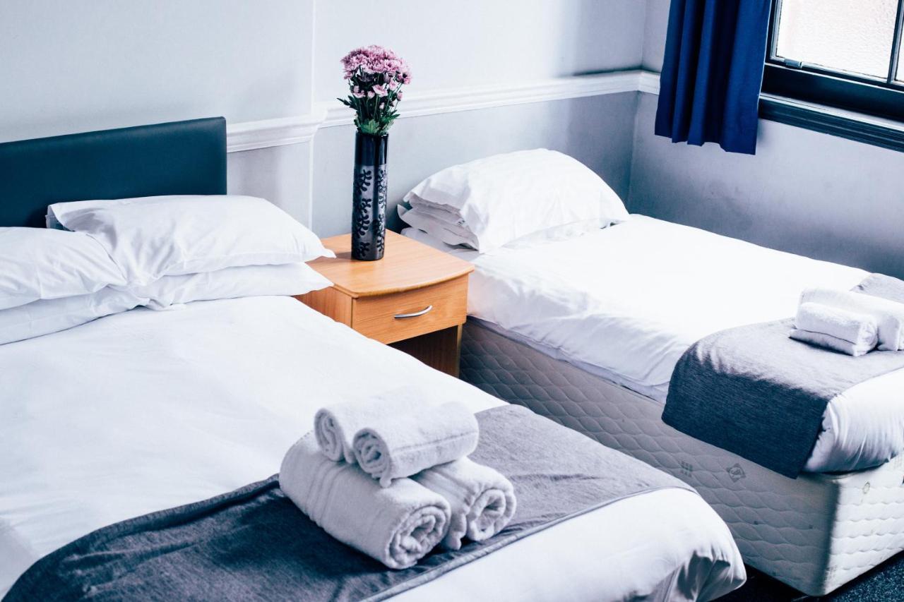 Bridgewood House Hotell Stafford Eksteriør bilde