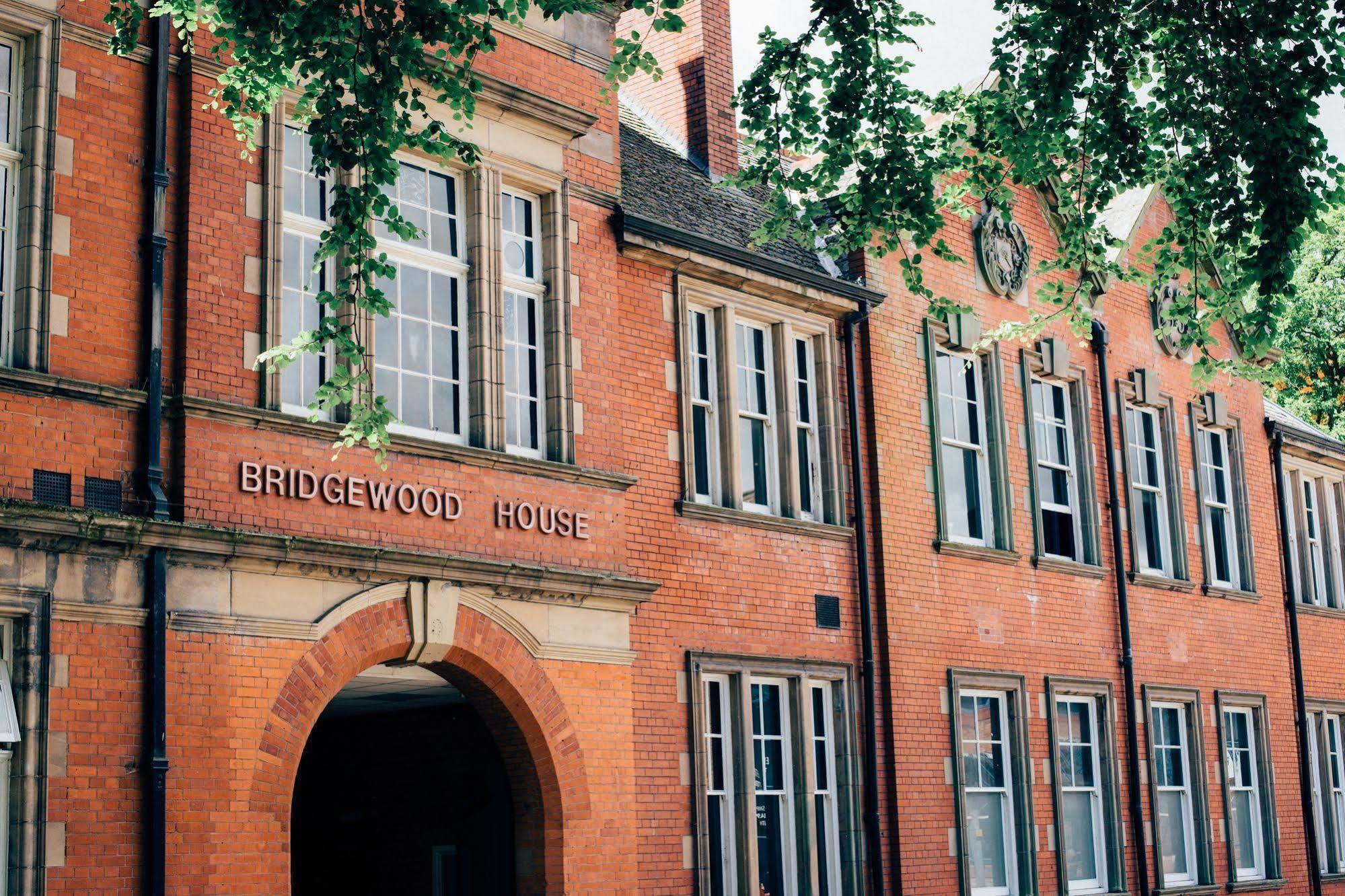 Bridgewood House Hotell Stafford Eksteriør bilde