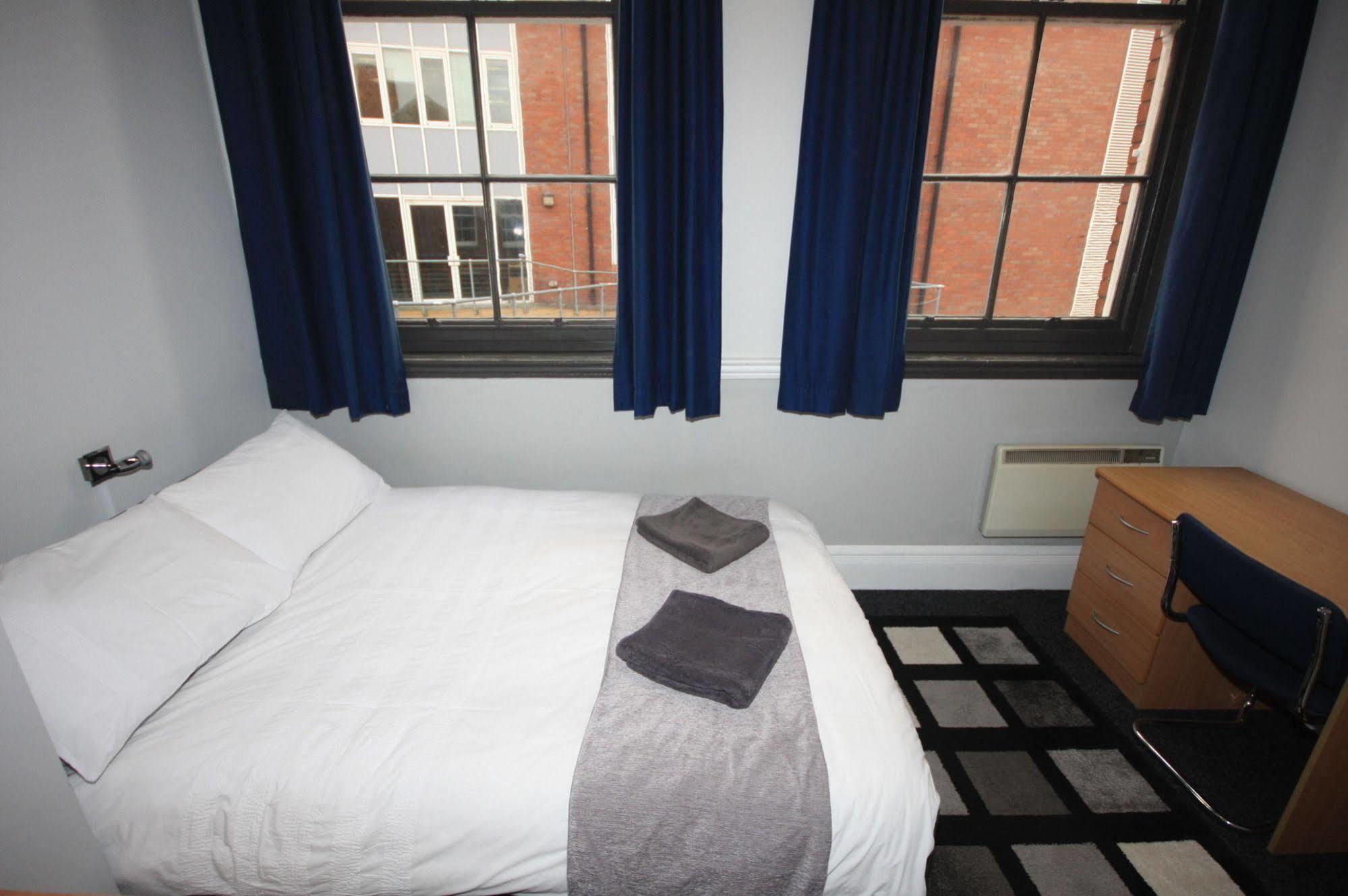 Bridgewood House Hotell Stafford Eksteriør bilde